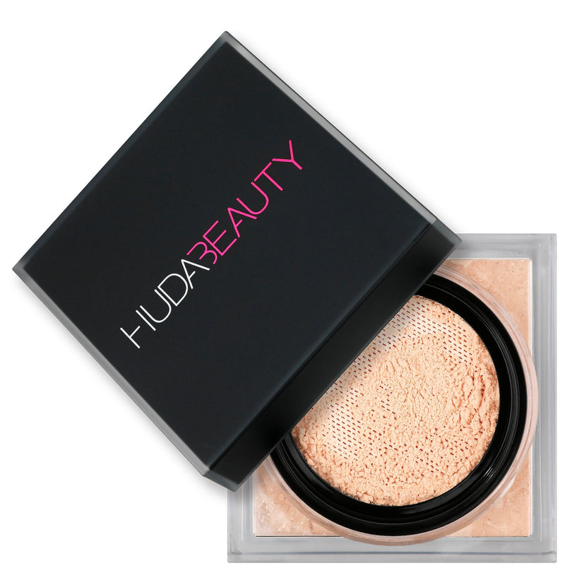 HUDA BEAUTY - Easy Bake Loose Baking & Setting Powder *Preorder*