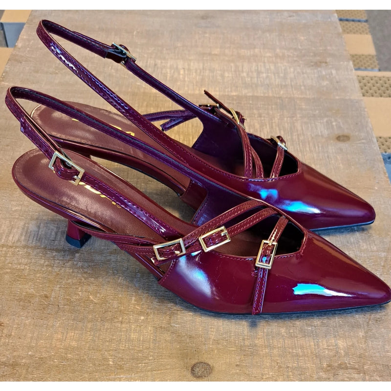 Paloma 2" Kitten Heel Pump in Burgundy Patent 7US *Preorder*