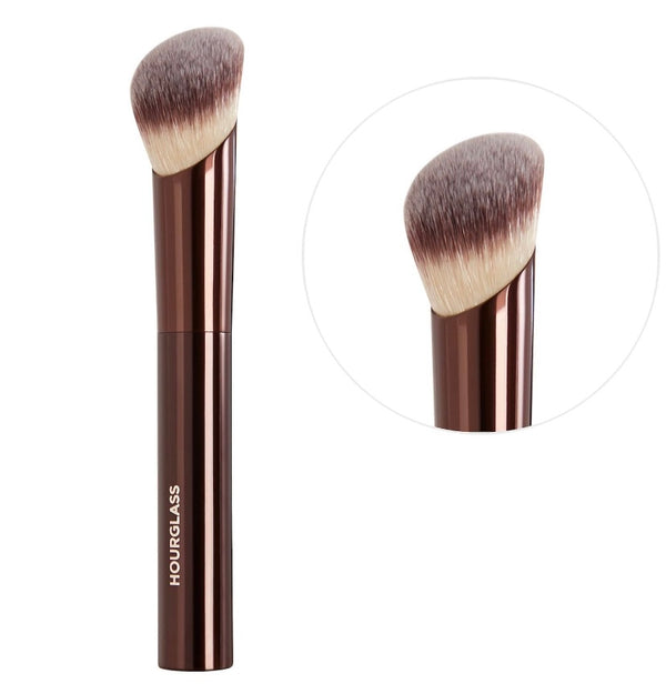 Hourglass - Ambient Soft Glow Foundation Brush *Preorder*